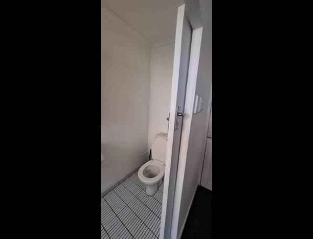 1 BEDROOM PROPERTY TO RENT IN GOODWOOD CENTRAL